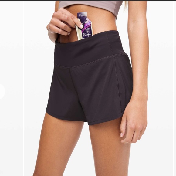 NWT Lululemon Speed Up MR Short *4" Lined Updated Fit, Size 8, Black - Picture 1 of 8